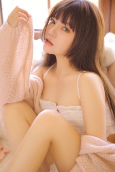 水潋青绡锦衣染
